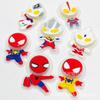 Entrega Ultra Rápida de Insignia de Plástico Popular de Ultraman Tiga para Niños, Genial, Luminosa, de Encaje, Sello de Goma Suave, Insignia Impermeable