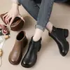 Botines retro y elegantes para mujer, colección de invierno 2026, con cordones, suelas antideslizantes, forro suave de algodón para abrigar y un diseño de cuero a la moda