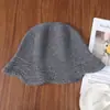 Venta al por mayor transfronteriza del fabricante, Gorro de pescador cálido de punto 100% lana pura con borde de encaje, Gorro de lana cálido de punto en stock