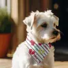 Bufanda Triángulo para Mascota Bufanda de Saliva Navideña para Perro Bufanda Babero Babero Accesorios para Gatos y Perros Comercio Exterior