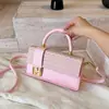 Bolsa Quadrada Pequena Elegante de Alta Qualidade 2026 Nova Bolsa Casual Simples Feminina Tendência Bolsa de Ombro Transversal Bolsa de Mão para o Trabalho