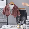 Conjunto de 3 Peças Jeans Elegante para Meninos 2025 Nova Moda Gola Lapela Manga Longa, Roupas da Moda Outono para Bebês