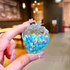 Pingente Luminoso Acrílico 3D de Frutas Maçã Morango Chaveiro com Areia Líquida Acessório para Chaveiro DIY