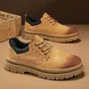 Botas 2025 Masculinas Outono e Inverno Novas Botas Retrô de Ruibarbo Botas de Trabalho para Exterior com Solado Grosso Botas Curtas Casuais Britânicas Tendência