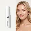 Bálsamo Hidratante: Ligero, hidratante y suave para uso diario, proporcionando una experiencia de hidratación suave y cómoda para el rostro y el cuello.