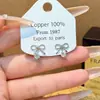 Pendientes de Tachuela con Lazo Pequeño y Sencillo, Lujo Ligero, Temperamento, Moda, Toque de Alta Gama, Pendientes Estilo Frío de Instagram, Accesorios de Pendientes para Mujer