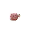 Funda Protectora para Auriculares AirPods 4ª Generación de Fresa con Puntos Rosas Dulces Adecuada para Auriculares Apple AirPods Pro3