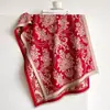 Cachecol Jacquard Floral Retrô Europeu para Mulheres Outono/Inverno Novo Aconchegante Espesso Xale Quente Peça Externa de Alta Qualidade Lenço de Pescoço