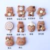 Beige Curry Bear Dibujo Animado de Animal Pequeño DIY Pegamento Crema Hecho en Casa Carcasa para Teléfono Móvil Accesorios de Resina Pegatina para Refrigerador Cuerda para Cabeza