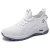 Zapatos de primavera para mujer de talla grande transfronterizos, zapatos casuales versátiles de color liso, zapatillas ligeras de suela blanda, zapatillas de running transpirables de tejido flyknit