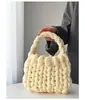 Nueva bolsa de terciopelo, bolsa tejida a mano DIY, bolso de mano de hilo hilado con núcleo de terciopelo de cristal, procesamiento personalizado y venta al por mayor OEM