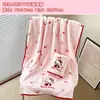 Linda Toalla de Baño Hello Kitty, Gorro para Secar el Cabello, Set de Regalo de Tres Piezas, Regalo de Cumpleaños para Niñas, Práctico Regalo de Año Nuevo