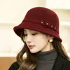 Sombrero de Pescador Patchwork de Lana para Mujer Otoño Invierno Nuevo Estilo Moda Elegante Sombrero Decoración de Flores Versátil Adelgazante