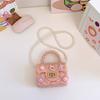 Bolso bandolera para niños de celebridades de Internet, bonito bolso de gelatina para niña, mini bolso de mano con perlas de dibujos animados para bebé.