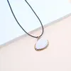 Colar Popular Transfronteiriço Europeu e Americano de Fio Encerado, Colar de Concha Natural Personalizado e da Moda com Pingente Banhado a Ouro, Colar Unissex de Concha