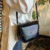 Bolso Pequeño Texturizado de Alta Gama para Mujer 2026 Nuevo Verano Versátil Bolso Cruzado de Moda Exquisito Mini Muy Popular Bolso Silla