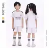 Conjunto Deportivo de Verano Delgado de Secado Rápido para Niños Niñas Camiseta de Manga Corta y Shorts Conjunto de Dos Piezas de Tejido de Punto Moda Ropa de Entrenamiento