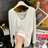 2025 Verão Costas Nuas Vazada Microtransparente Protetor Solar Blusa Senso de Design Solta Emagrecedora Fina Manga Longa Camiseta Top