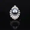 Broche de moda simple Huabi Jewelry Base de Cobre Chapado Perla Gris Traje 14-12mm 2024