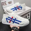 Zapatos Retro de Moda Forrest Gump para Hombre 2026 Primavera Nuevos Zapatos Blancos Ligeros de Suela Plana para Hombre Deportivos Casuales Zapatillas de Suela Suave