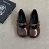 Zapatos de Noche Suaves Estilo Francés con un Aire Vintage, Zapatos Planos Mary Jane de Punta Redonda para Mujer, Versátiles con Faldas, Zapatos Bajos de Piel