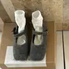 ¡Absolutamente impresionante! Zapatos Mary Jane para mujer, nueva colección 2023, punta cuadrada retro, corte bajo, suela suave, perfectos con vestidos, zapatos de noche estilo francés con detalles peludos