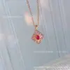 Collar de Tela Italiana Cepillada Rubí Curado Diamante Nácar Blanco Lujo Ligero Diseño de Alta Gama