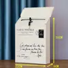 Buzón de Hierro Forjado Estilo Británico Montado en Pared con Cerradura, Caja de Amor
