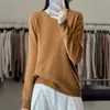 Top de punto cómodo, agradable para la piel y elegante con un diseño sencillo y elegante.. Esta pieza versátil es perfecta para usar en capas en otoño e invierno, con una construcción sin costuras
