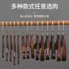 Tienda de ropa vintage colgador al por mayor antideslizante soporte para ropa de mujer perchero para colgar ropa de niños perchero para colgar ropa percha de madera de alta calidad con flocado
