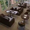 Juego de muebles de cafetería estilo retro, que incluye mesas, sillas y sofás, adecuado para tiendas de té de leche, bares, hoteles y áreas de recepción; asientos de cabina modernos de mediados de siglo