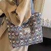 Bolsa de Lona Personalizada da Moda Transfronteiriça Novo Estilo Grande Capacidade Casual para o Dia a Dia Bolsa Tote Tendência Nicho Celebridade da Internet Bolsa de Ombro