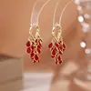 Aretes de Borla con Hoja de Cristal, Aretes de Corazón Rojo de Alta Gama y Exquisitos, Lujo Accesible, Aretes de Moda y de Nicho