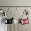 Bolso de mujer de moda 2026 estilo nuevo, de lunares moderno, bolso de mano fresco para el antebrazo, lindo bolso de hombro diario para estudiantes para salir