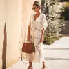 Estilo Nuevo Europeo y Americano Malla Bordada Sexy Playa Protección Solar Vestido de Longitud Media Bikini Cubre Traje de Baño Ropa Exterior