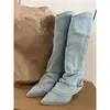 2026 Novas Botas Tendência Versátil Moda Outono e Inverno Bico Fino Salto Grosso Bootcut Botas Retrô Versátil Botas Western Cowboy