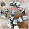 Venta al por mayor de clips de cola de cinta dentada, accesorios para bolsas de archivo, clips de esquina para equipaje, clip de cuerda con borde ondulado, hebilla de caballo