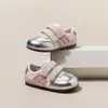 Zapatos Infantiles Forrest Gump Versión Coreana Primavera y Otoño Zapatos Casuales Antideslizantes de Suela Suave para Niñas Tenis de Cuero Versátiles para Niños