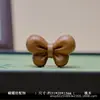 Urso de madeira de pêssego esculpido em sândalo, acessório fofo, enfeite do Mickey Mouse, artesanato DIY, presente de madeira torcido à mão