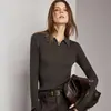 La textura es tan suave y amigable con la piel que es como una segunda piel, con un alto contenido de oro.. Camiseta Básica de Punto con Cuello Polo de Hilo Yangzi Alemán