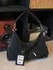 Bolso Tote Casual para Mujer 2025 Nuevo de Gran Capacidad para Viajar al Trabajo Hombro Cruzado Versátil Moda Retro de Invierno