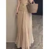 Conjunto de Dos Piezas para Mujer 2025 Verano Nuevo Estilo: Top de Punto de Manga Corta Ajustado que Reduce la Edad, Relajado y Cómodo, con Falda Fluida