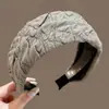 Diadema vintage de lunares plisada de ala ancha para mujer, casual y única, con un toque de alta gama, diadema versátil que hace que la cabeza se vea más alta y el rostro parezca más pequeño