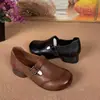 Zapatos Casuales Versátiles de Cuero Suave Vintage 2026 Otoño Nuevos con Punta Redonda y Tacón Bajo Tendencia Populares para Mujeres de Mediana Edad y Mayores
