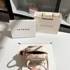 Bolsa Boston Estampada de Color Contrastante para Nicho de Dropshipping 2025 Nueva Bolsa de Concha de Gama Alta al por Mayor