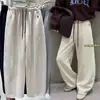 Calça Casual Grossa com Forro de Fleece Bordada de Pônei Outono e Inverno Nova Cintura Alta Fluida Solta Emagrecedora Versátil Calça de Perna Larga