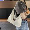 Bolso Tote de Moda Nicho de Gran Capacidad 2025 Verano Nuevo Mochila con Cadena de Mariposa Bolso de Hombro Versátil