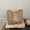 Bolsa Tote de Ombro Grande Capacidade 2026 Nova Estilosa Versátil Bolsa de Braço com um Toque Simples e Fashion