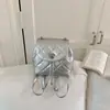 Bolsa de Ombro Acolchoada Simples Estilo Novo 2026 para Mulheres, Mochila da Moda Tendência, Bolsa de Ombro Versátil para o Dia a Dia