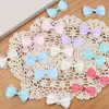 Lazo Pequeño de Hilo de Color 6x4cm Cinta de 2.5cm/Capa Interior de Hilo de Color Ropa Infantil Accesorios para el Cabello Accesorios para Envoltura de Cajas de Regalo